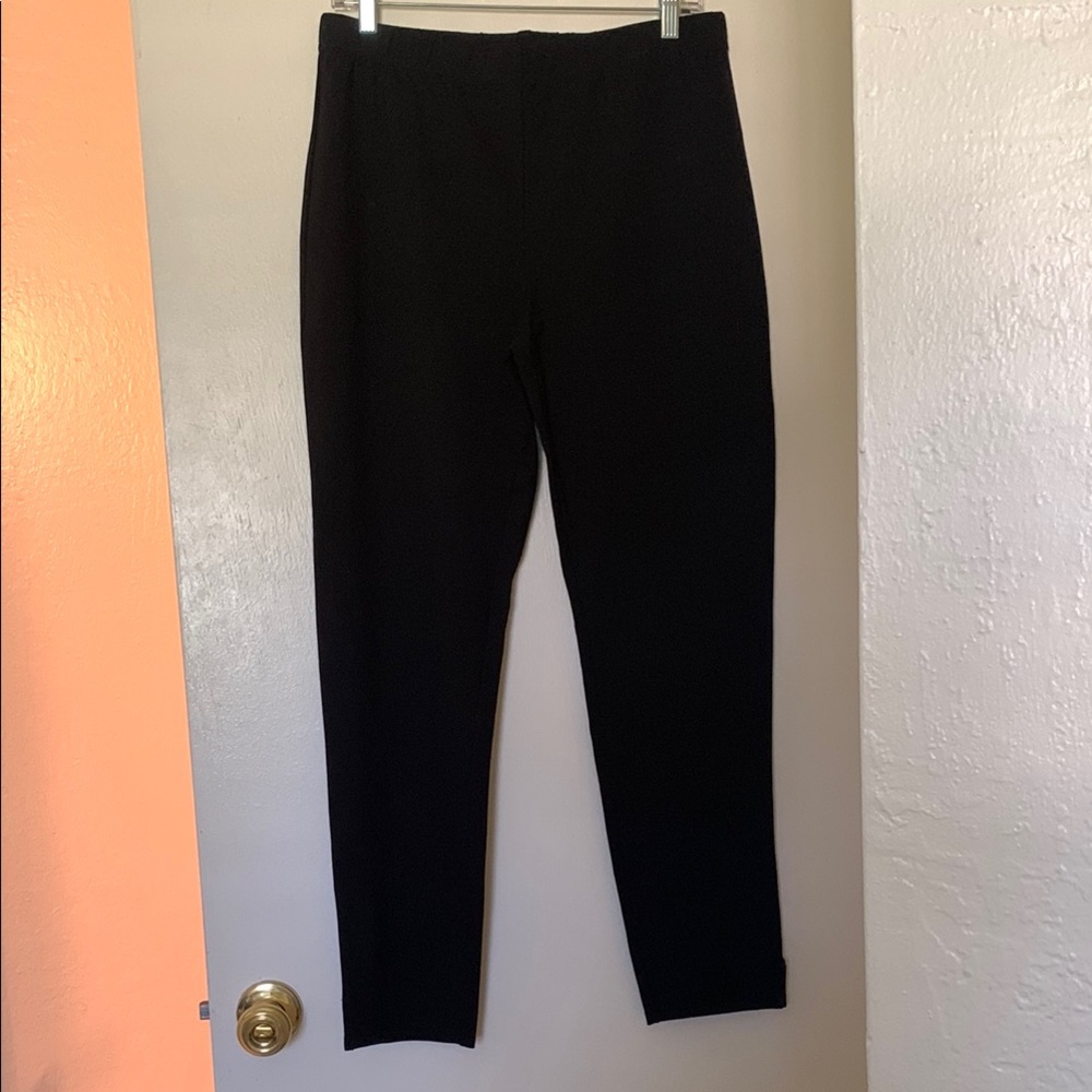 Garnet Hill black tapered pants, M, slimming and no wrinkling - really nice!